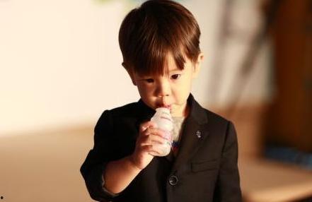 娱乐吃瓜君杜江,娱乐吃瓜界的“瓜王”